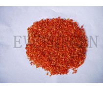 Dehydrated carrot flakes
