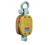 WST048 REGULAR WOOD BLOCK SINGLE SHEAVE WITH SHACKLE