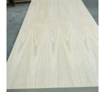 Fancy veneered plywood for furniture and interior