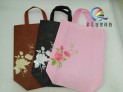 Nonwove bags