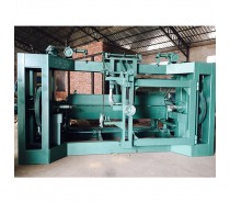 spindle veneer peeling machine