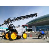 High clearance self propelled type boom sprayer 3WZ-2000