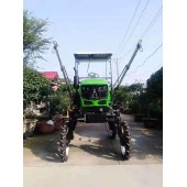 Self-propelled spray boom sprayer