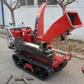 Self-propelled crawler branch trimmer& crusher