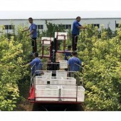self-walking truck Orchard Bagging Picking Lifting Platform
