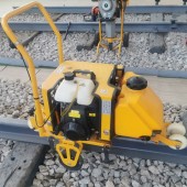 Track maintenance bolt Railway Bolt Lubrication